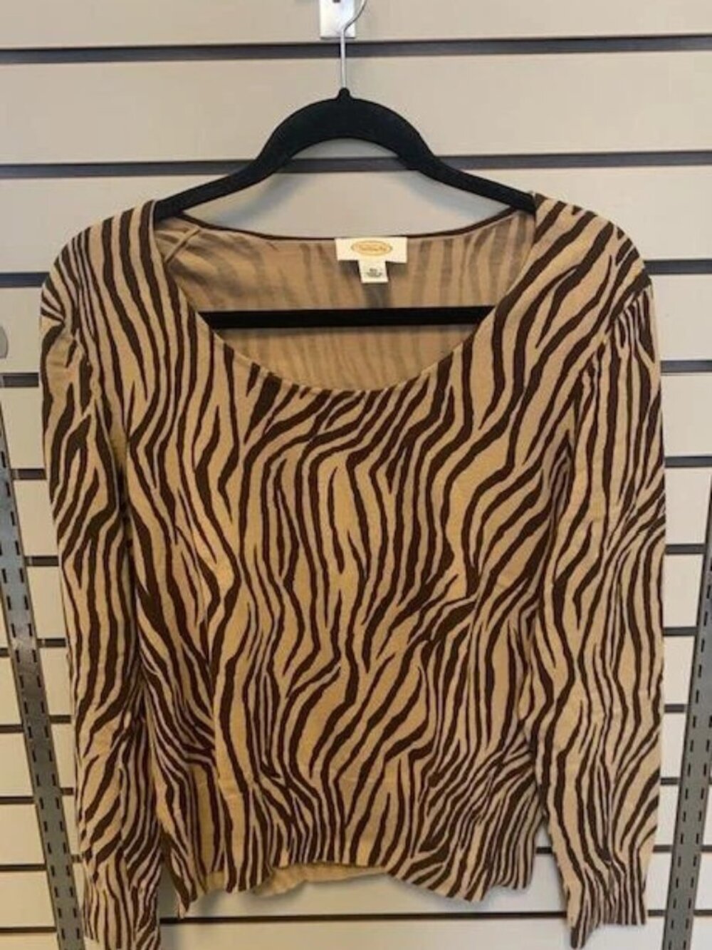 Talbots XL Brown Tan Wildlife Print Lightweight PULLOVER L/S